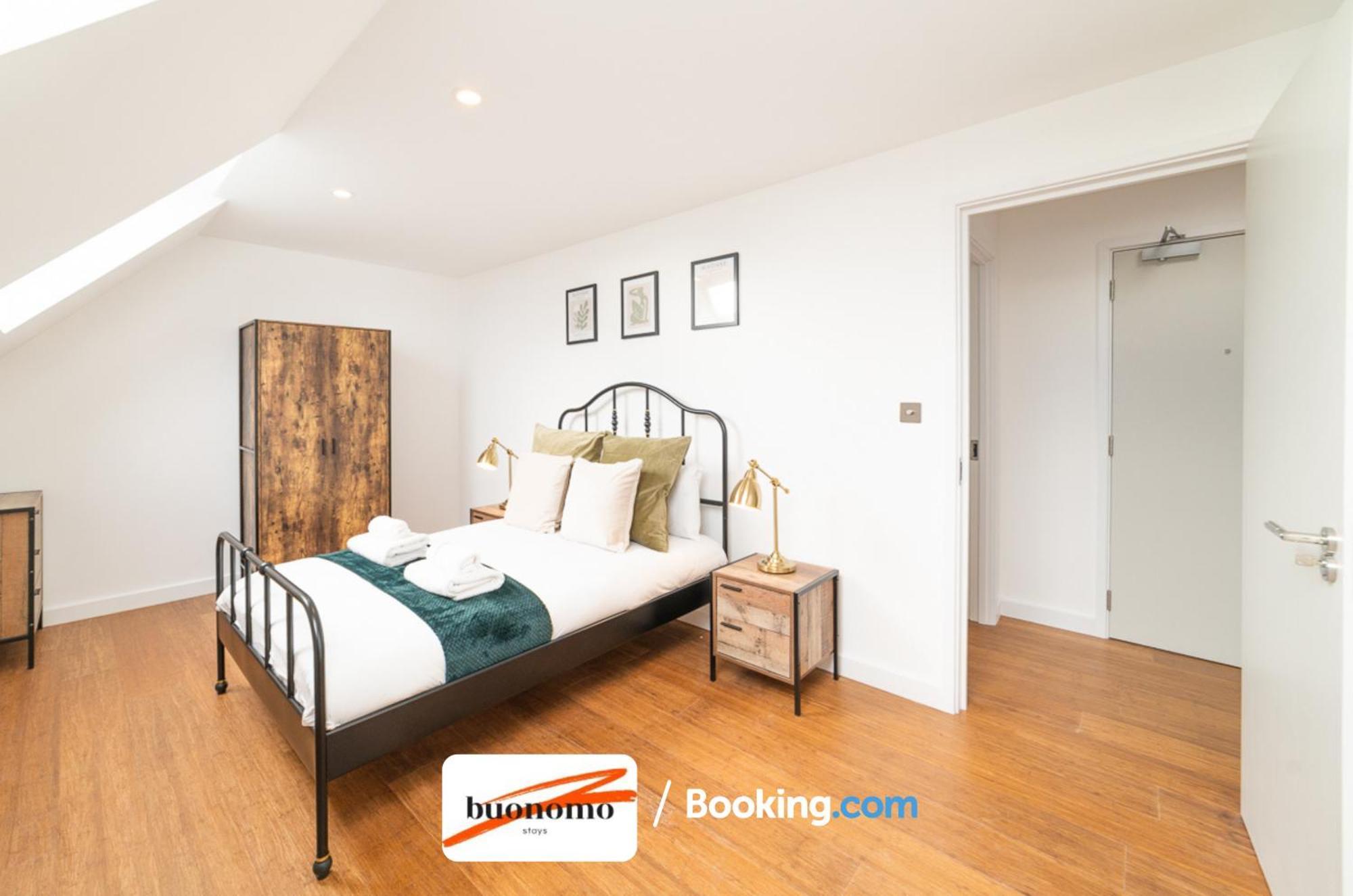 Two Bedroom Apartment At Buonomo Stays Short Lets & Serviced Accommodation London Eksteriør bilde