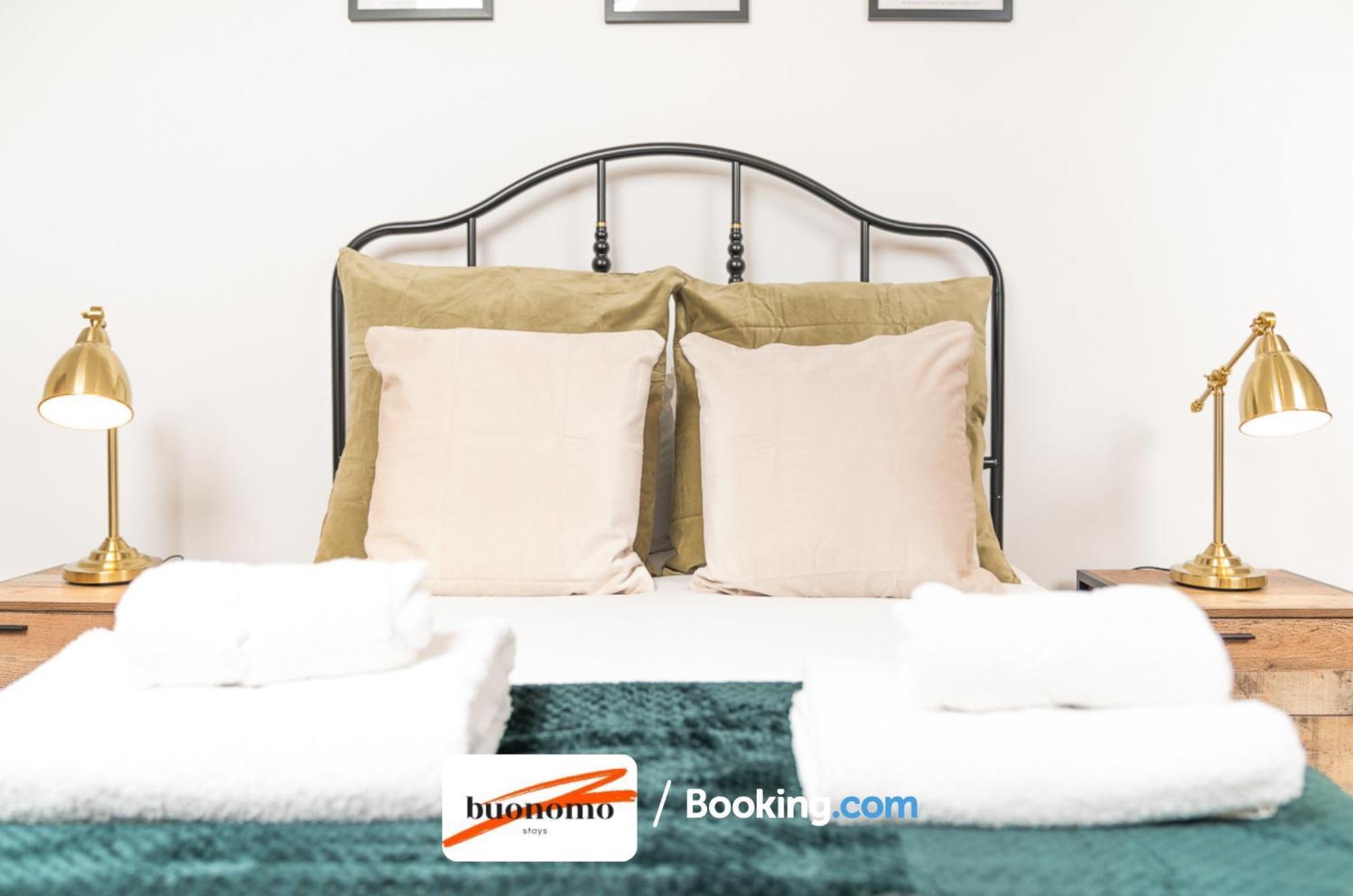 Two Bedroom Apartment At Buonomo Stays Short Lets & Serviced Accommodation London Eksteriør bilde